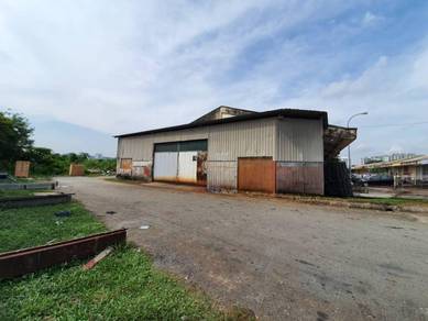 USJ 1 Subang Jaya, 1.5 storey corner link factory for sell