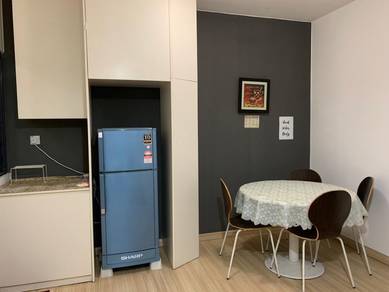 University Prime Condo | 1st Floor |Fully Furnish | Move In Ready