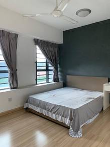 University Prime Condo | 1st Floor |Fully Furnish | Move In Ready