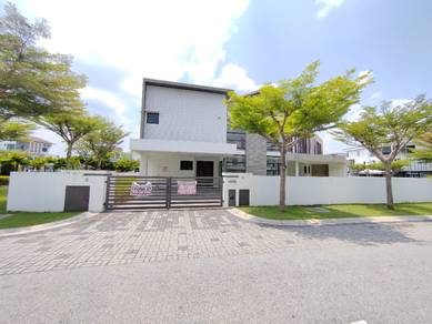 Enclave Resident, Ipoh