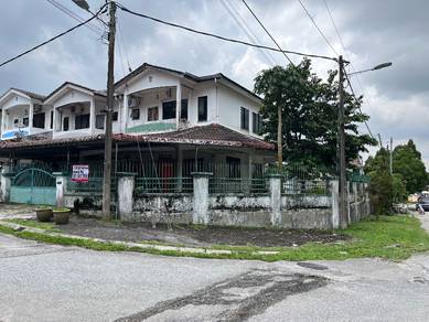 2 Sty Corner lot at Tmn Silibin Ipoh