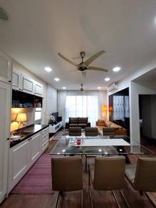 WELL MAINTAINED Lake Park Residence Selayang