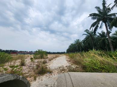 FREEHOLD Commercial Land 10 Acres at IJOK