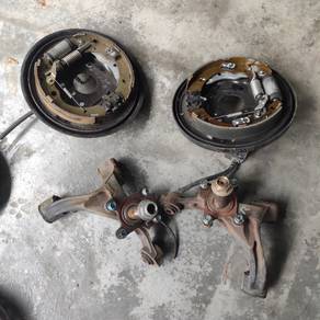 Honda stream RN1 RN6 rear knuckle & hub brake