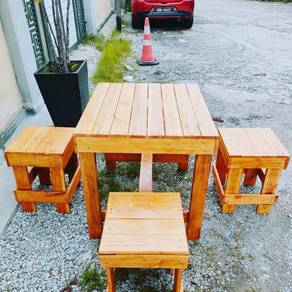 Meja makan dan kerusi (4 in 1)