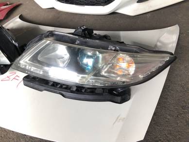 Honda CRZ ZF1 Nose Cut With Front Body Parts Japan
