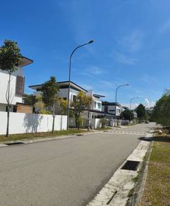 Gated Tmn Manikar corner CL999 KK Damai