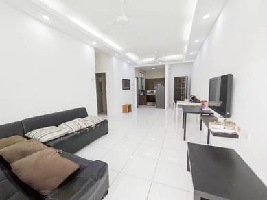 Nice condition Anggun apartment Bangi, Low deposit