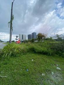 Land Commercial Beside Highway KESAS|FREEHOLD Non bumi