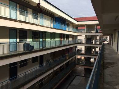 Pangsa Rakyat (College Heights)-1
