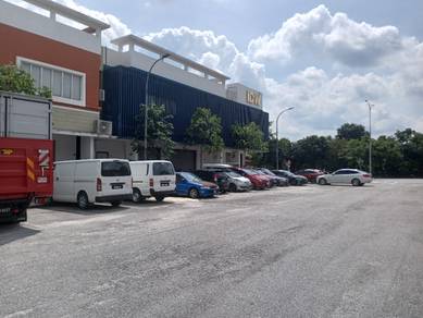 Desa Alam , Near Bukit Raja , Seksyen U12 , Shah Alam