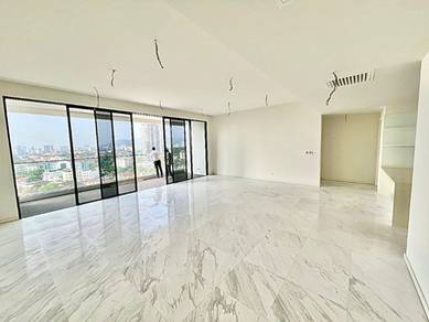 Setia V 4000sq High Floor 4carpark at Georgetown