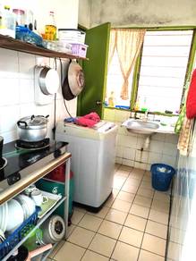 (Cash Back 50k) (Full Loan) Elina Puchong Prima, near LRT Station