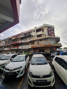 Segama Complex 4 Storey Shoplot Intermediate lot