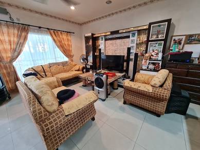 Beautiful Taman Merpati, Layang Layang
