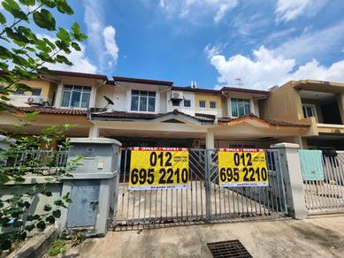 2 sty House Desa Coalfields DC3 FACING GARDEN!!