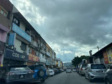 Taman muda Shop Office lot level 1 , ampang