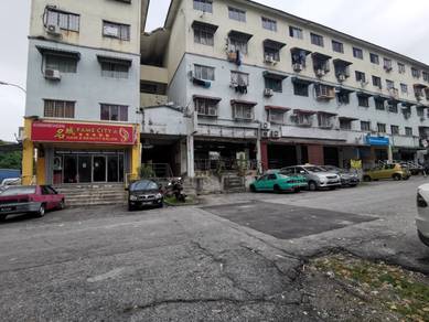 (TITLE/NON BUMI) Ground Floor Pinggiran Putra Equine Seri Kembangan