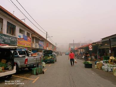 Rumah Kedai 2 tingkat uptown jelawat bachok