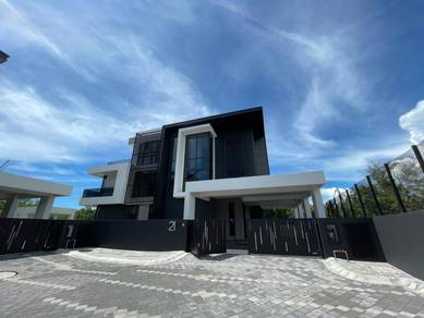 Lume Homes Bungalow with Pool / Modern & Luxury / Kolombong / KK