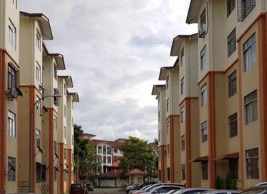Penampang Walk-Up Apartment, Good Corner Unit