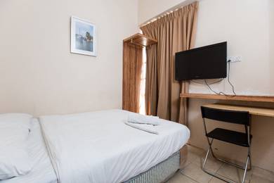 Sunway Room with Private Bathroom For Rent - PJS 11