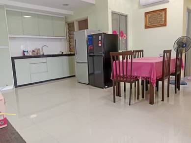 Sebuah unit pangsapuri di SAUJANA GOMBAK untuk dilepaskan