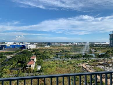 Vertu Resort Ikea View 2 Cp Side By Side Fully Furnish At Batu Kawan