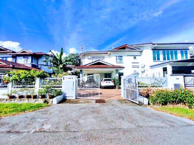 RENOVATED FREEHOLD Double Storey Semi D Bandar Seri Putra Bangi