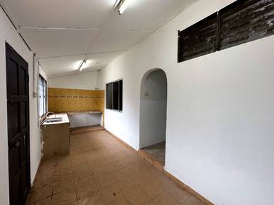 Semenyih Single Storey Terrace 22x70 FreeHold House for Sale