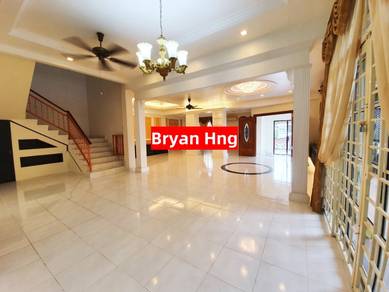 2.5 Storey Semi D At Sungai Ara Renovated