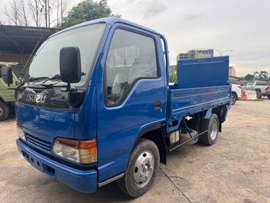 OFFER New Rebuild ISUZU NKR71 cargo with tailgate