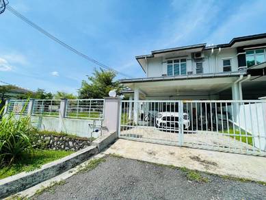 Big Land Corner Lot Double Storey Terrace @ Tmn Semenyih Mewah