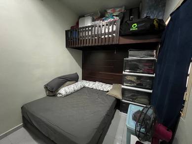 Taman Amansiara Townhouse Selayang Batu Caves Upper floor unit 顶楼的单位)