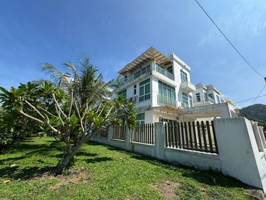 Bungalow-House-for-sale-Teluk-Kumbar-Penang