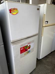 TOSHIBA 410L Refrigerator Ju2Nw - terpakai