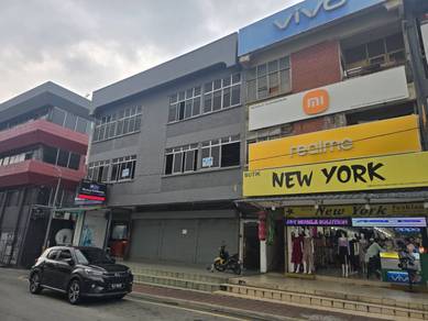 CORNER | 3 storey shop lot Metro Kajang town jalan abdul aziz