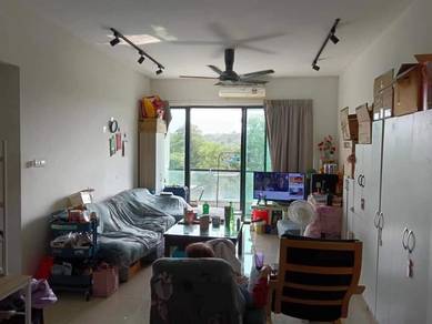 Paragon 3 condominium , seri kembangan, full loan