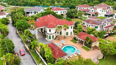LUXURIOUS Exclusive 2 Storey Bungalow Kota Warisan Sepang HUGE LAND