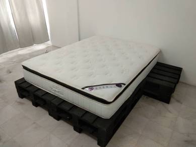 Queenking bed (kayu pallet baru)