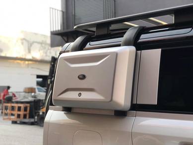 Defender side box