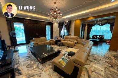 Taman Khidmat Bungalow - Fully Renovated 9,693sqft