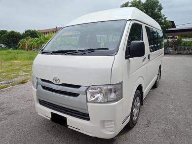 Toyota HIACE 2.5 (M) HIGH ROOF WINDOW VAN