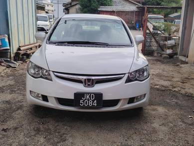 Honda CIVIC 1.8 i-VTEC (A)