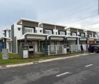 CAN FULL LOAN-2600sf Corner 2sty Hse Extra Land Kampung Jawa Shah Alam