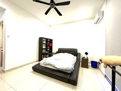 Paragon 93 LEP 3 2 Sty Hse 4R3B 2200sf Fully Renovated Facing Open