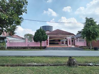 Single storey bungalow Bandar Rinching Semenyih, Selangor for sale