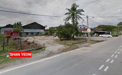 Land Nibong Tebal Corner Facing Main Road For Rent