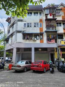 Taman mulia jaya shop aprtment corner unit 1370sqft tenanted near shop