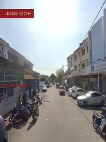 BIG SPACE Shop House Double Storey FOR SALE!
